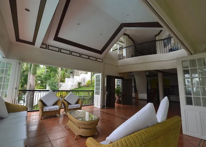 Resort Robinland Vacation Badian