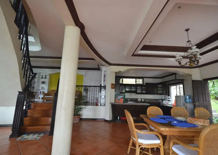 Resort Robinland Vacation Badian